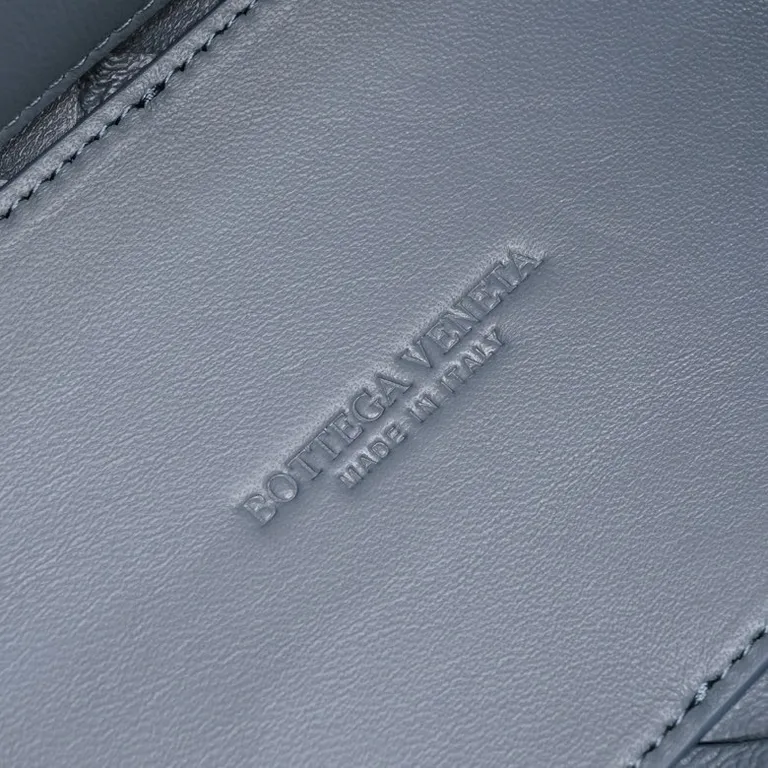 Bottega Veneta Bag 